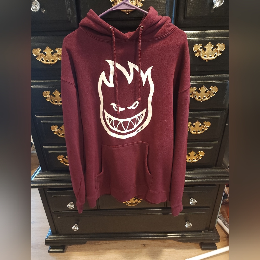 Spitfire maroon men's hoodie, size L